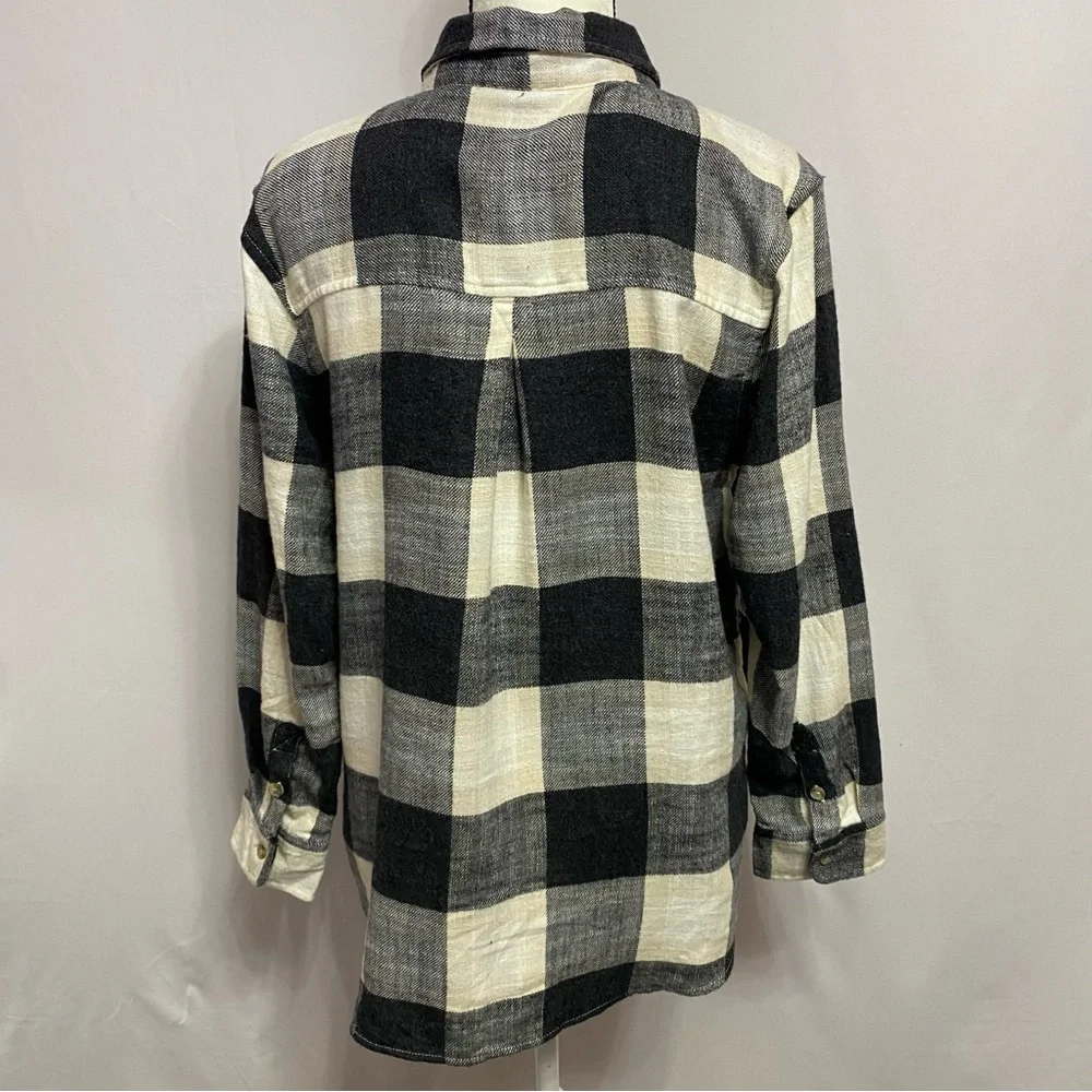 NWT American Eagle Boyfriend Fit Amazingly Soft Flannel Shirt Size S #1358 - Picture 4 of 12